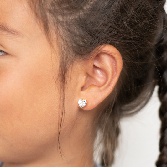 Kinder oorbellen hartje diamant – met platte achterkant