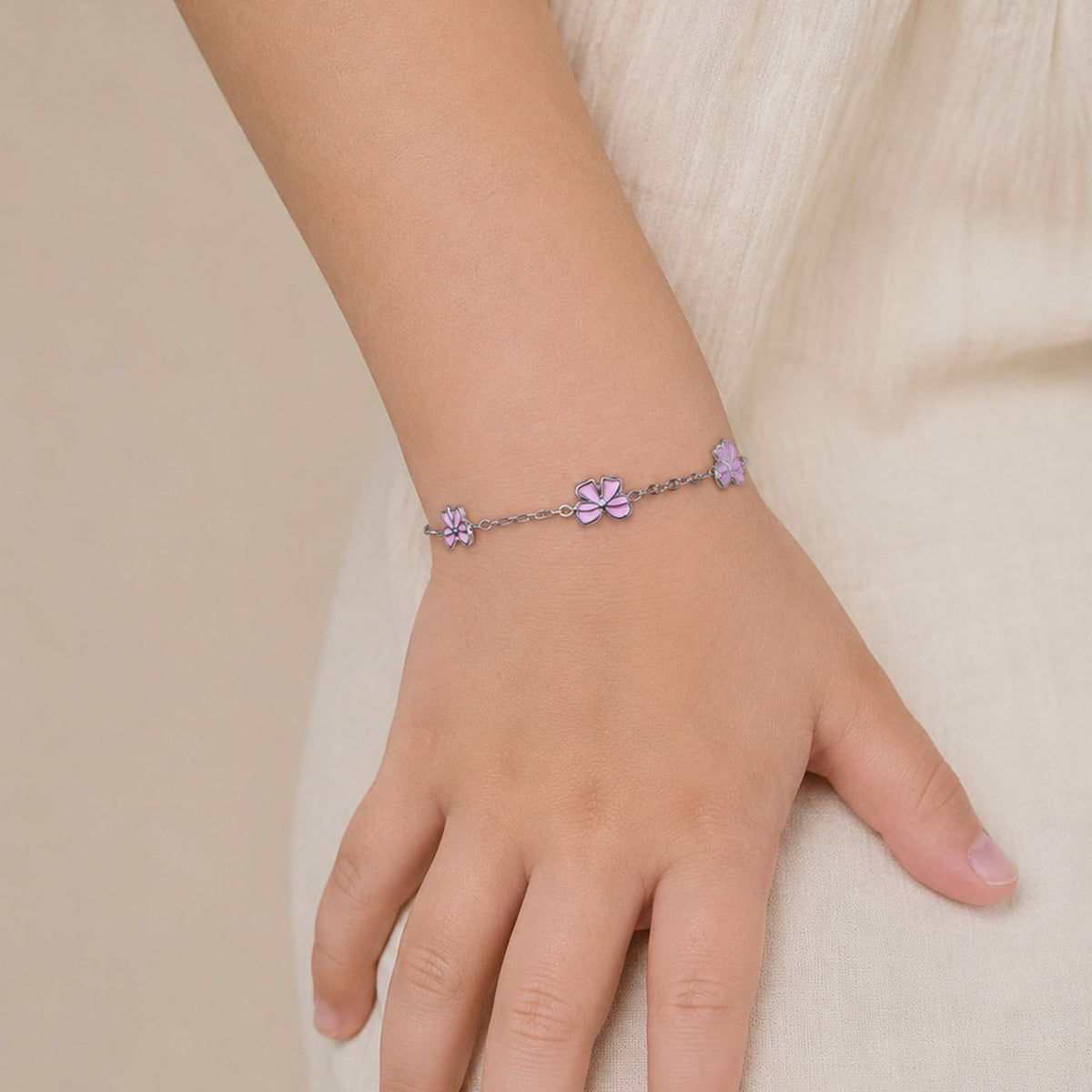 Kinderarmbandje - Roze strikjes